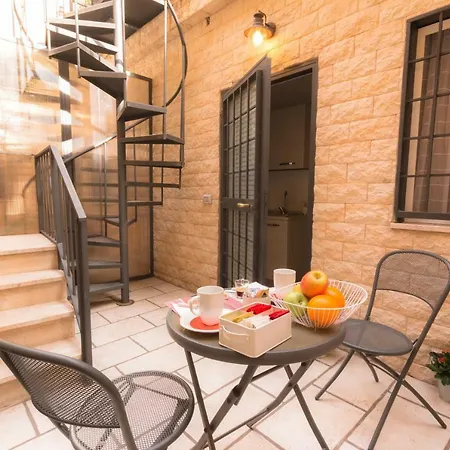 Leonina 75 Holidays Rom Exterior foto